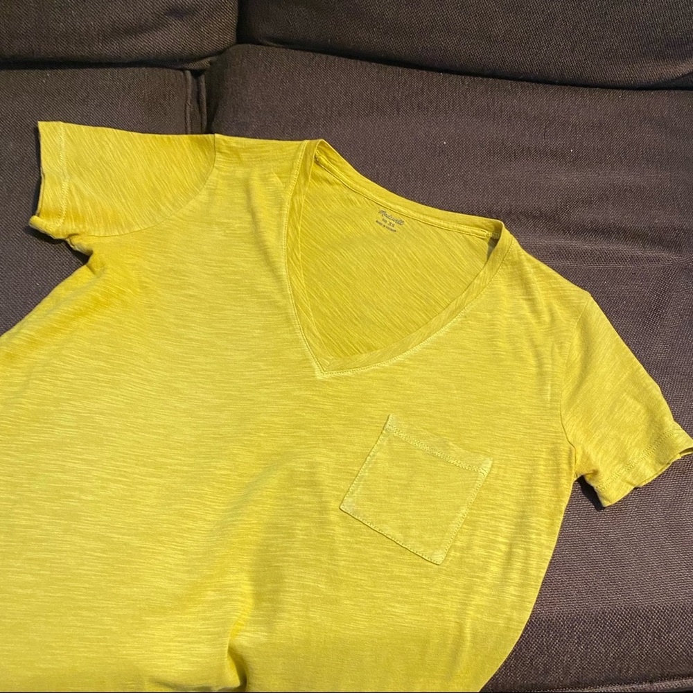 MADEWELL Whisper V-Neck Tee Yellow